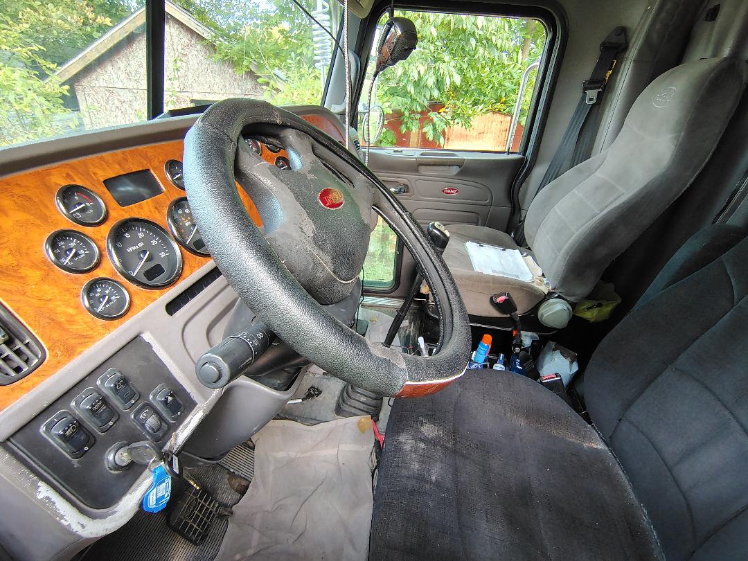 2007 PETERBILT 386 - Image 12